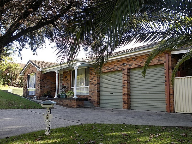 2 Thomas Mitchell Crescent, Sunshine Bay NSW 2536