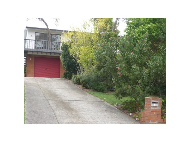 3 Domonic Drive, Batehaven NSW 2536