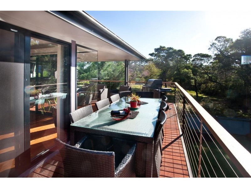 7 Oakwood Way, Catalina NSW 2536