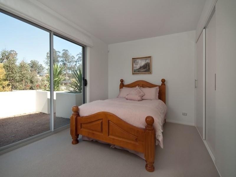 3 Batman Place, Sunshine Bay NSW 2536