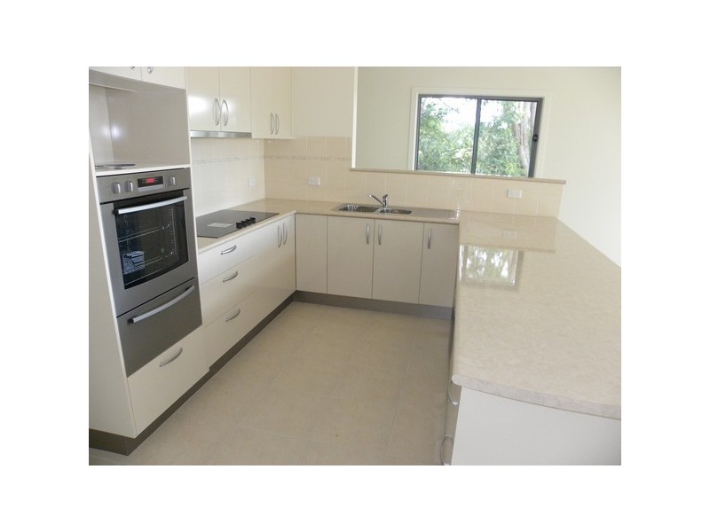 3 Eric Fenning Dr, Surf Beach NSW 2536