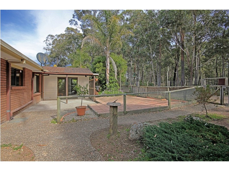 62 Cook Avenue, Surf Beach NSW 2536