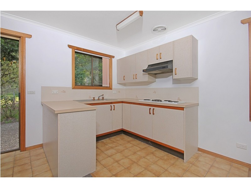 62 Cook Avenue, Surf Beach NSW 2536