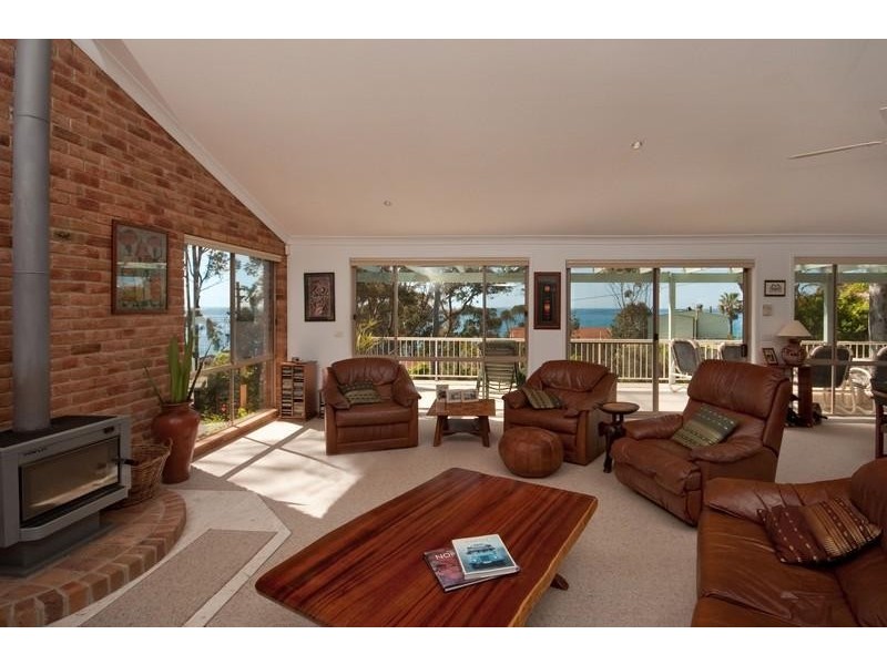 24 Burrawang Crescent, Denhams Beach NSW 2536