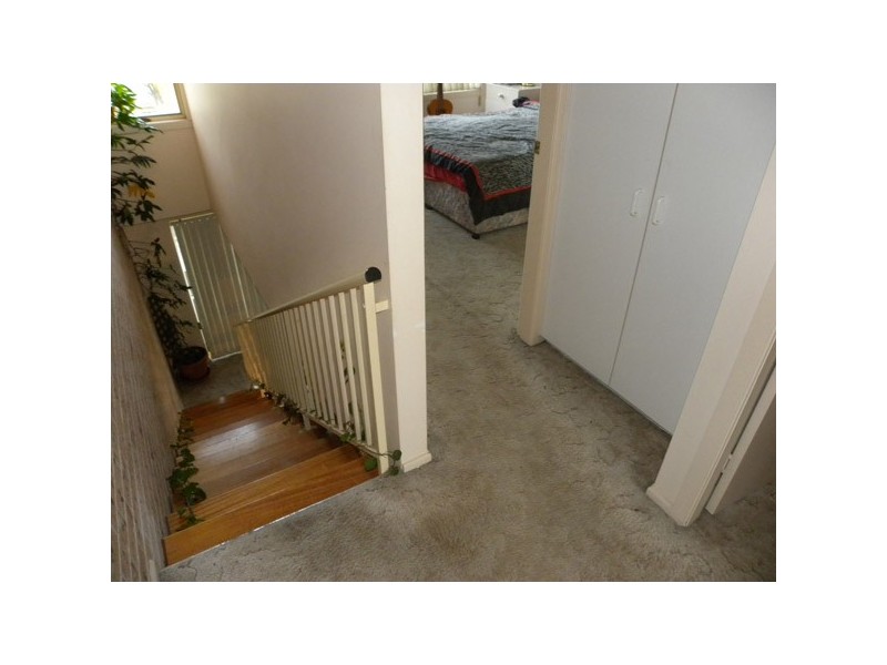 2/9 Bent Street, Batemans Bay NSW 2536