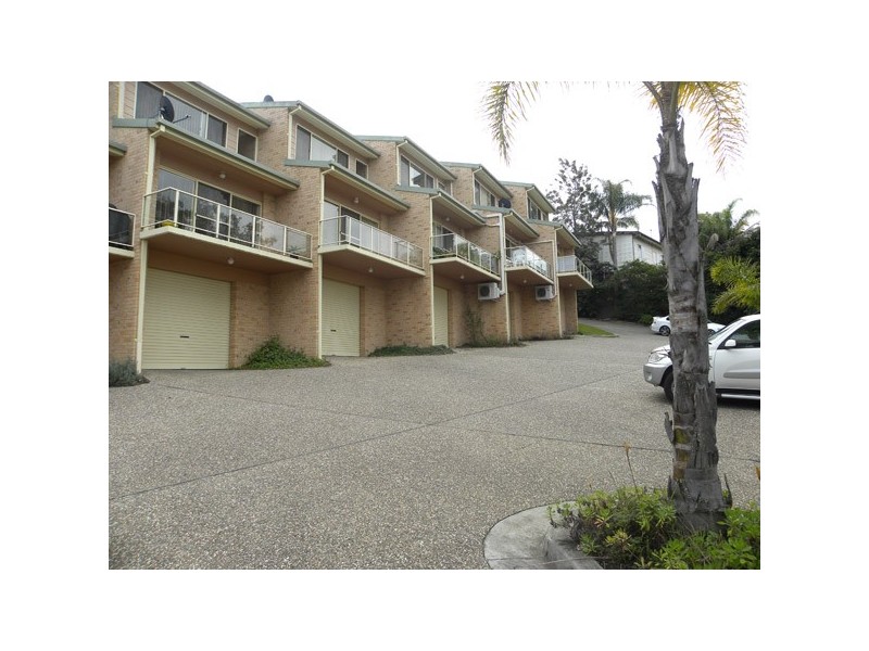 2/9 Bent Street, Batemans Bay NSW 2536