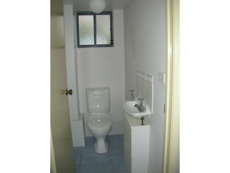 1/8 Pacific Street, Batemans Bay NSW 2536