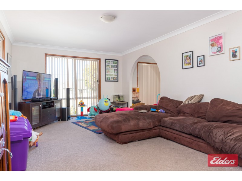 33 Pacific Road, Surf Beach NSW 2536