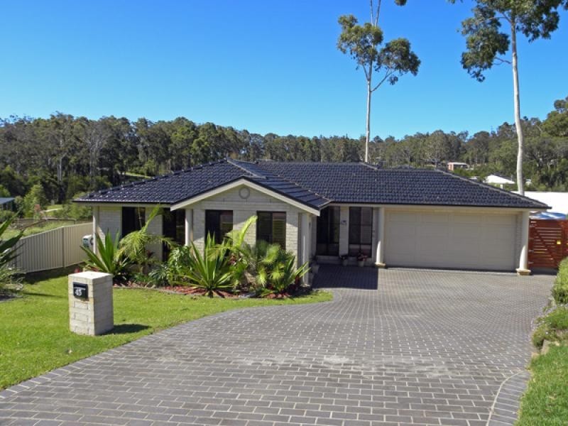 45 Courtenay Crescent, Long Beach NSW 2536