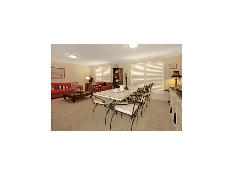 7 Gibson Place, Batehaven NSW 2536