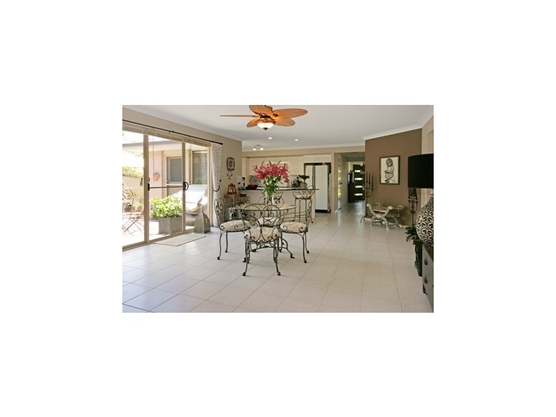 7 Gibson Place, Batehaven NSW 2536