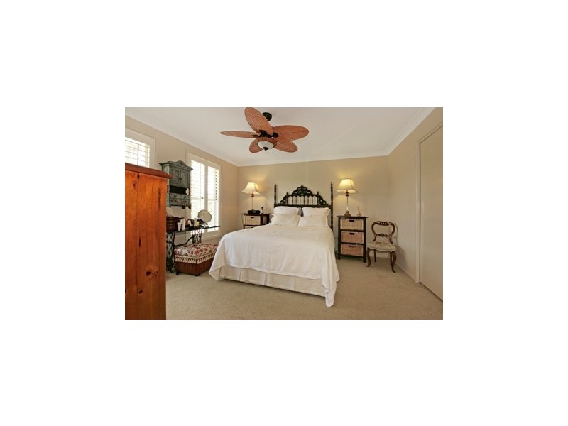 7 Gibson Place, Batehaven NSW 2536