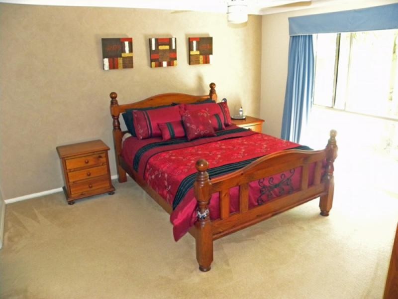 5 Burri Palm Road, Surfside NSW 2536