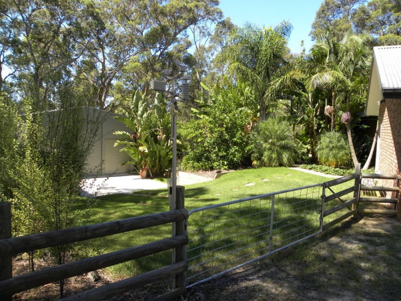 5 Burri Palm Road, Surfside NSW 2536