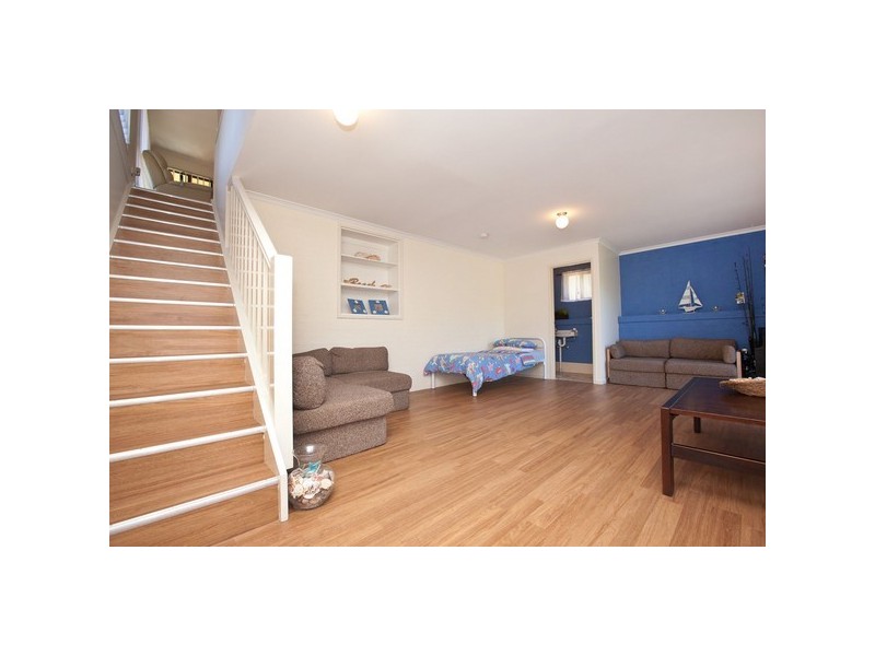 22 Irene Ave, Batehaven NSW 2536