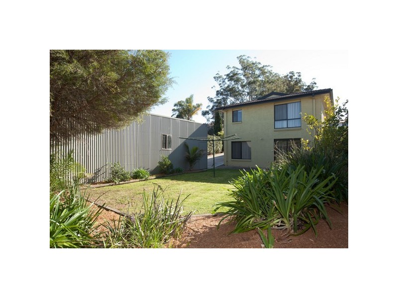 22 Irene Ave, Batehaven NSW 2536