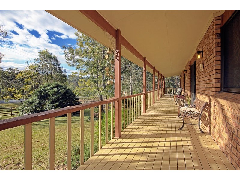 2 Berrima Parade, Surfside NSW 2536