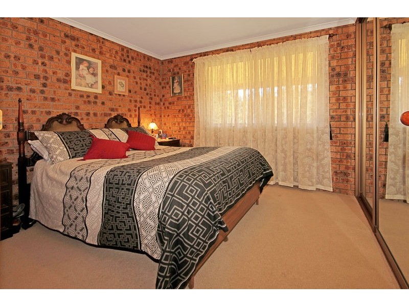 2 Berrima Parade, Surfside NSW 2536