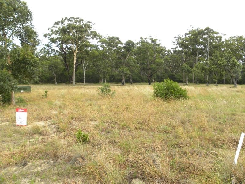 13 Hedley Place, Broulee NSW 2537