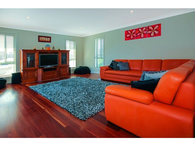 54 Courtenay Crescent, Long Beach NSW 2536