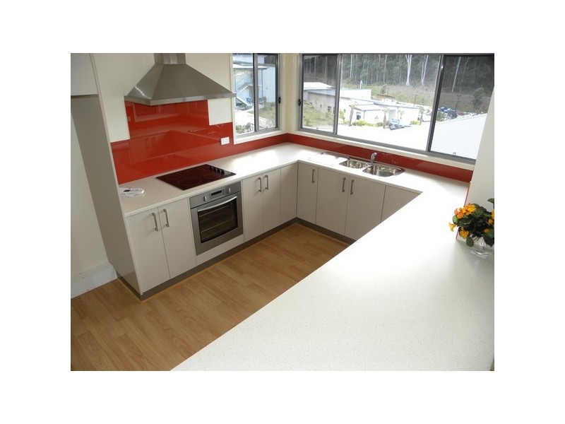 2/12 Protea Place, Catalina NSW 2536