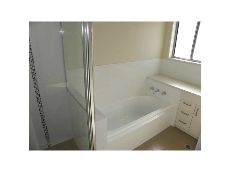 2/12 Protea Place, Catalina NSW 2536