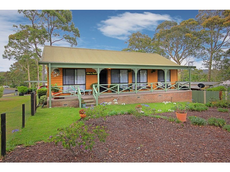 55 Berrima Parade, Surfside NSW 2536