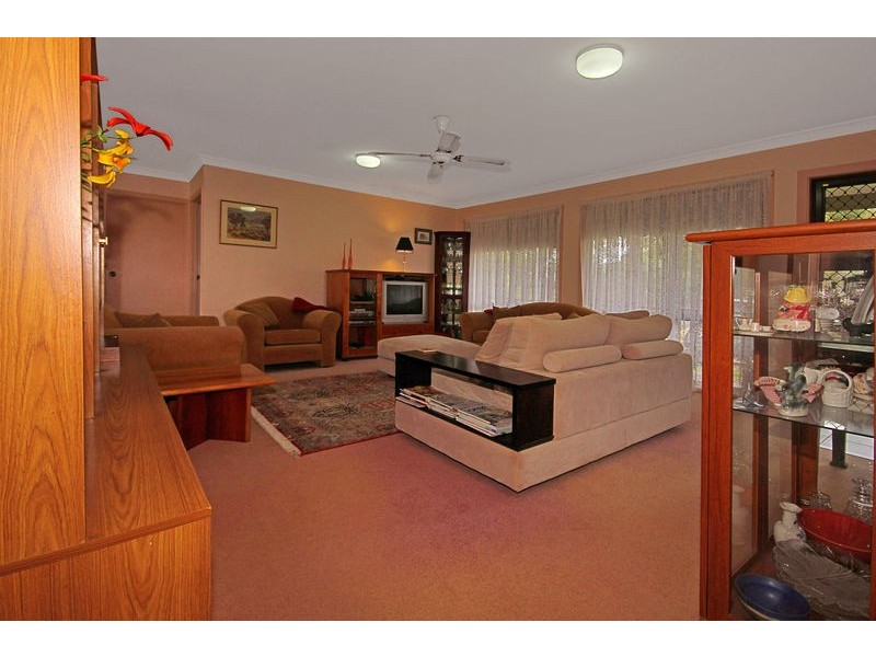 55 Berrima Parade, Surfside NSW 2536