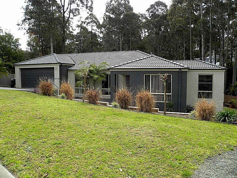 4 Honeyeater Place, Malua Bay NSW 2536