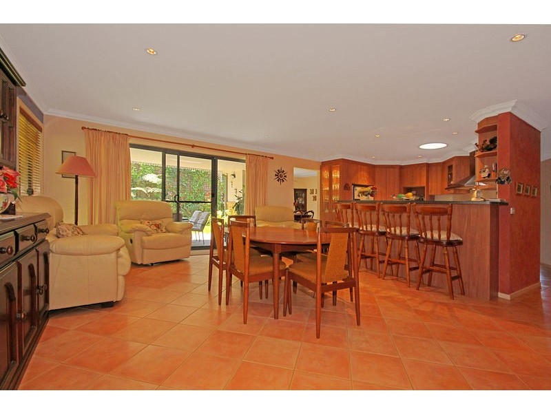 12 Cox Place, Sunshine Bay NSW 2536