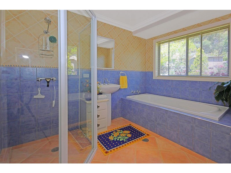 12 Cox Place, Sunshine Bay NSW 2536