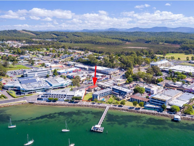 17 Beach Road, Batemans Bay NSW 2536
