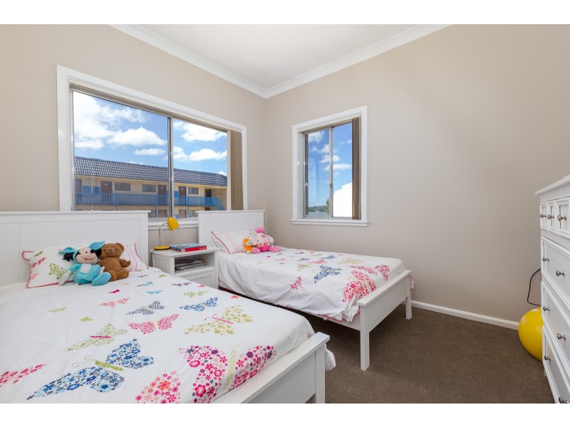 17 Beach Road, Batemans Bay NSW 2536