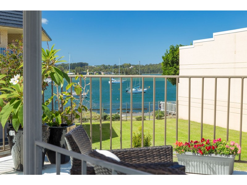 17 Beach Road, Batemans Bay NSW 2536