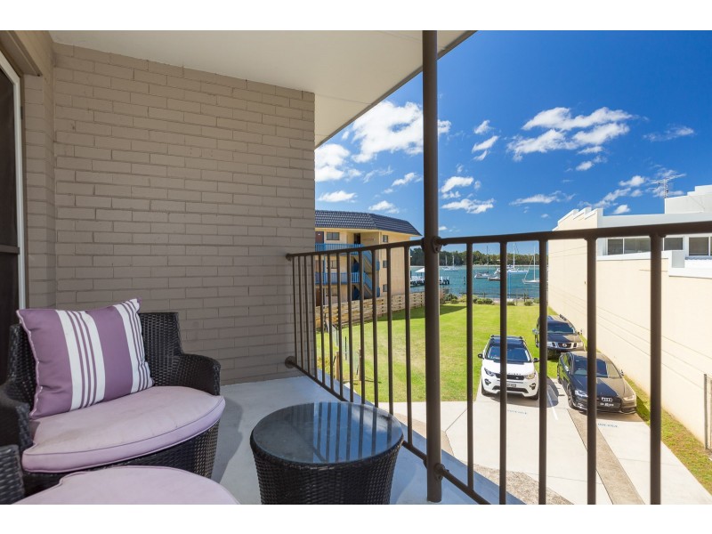 17 Beach Road, Batemans Bay NSW 2536