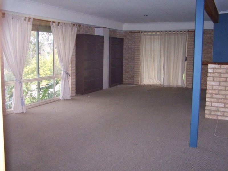 9 Currowan Street, Nelligen NSW 2536