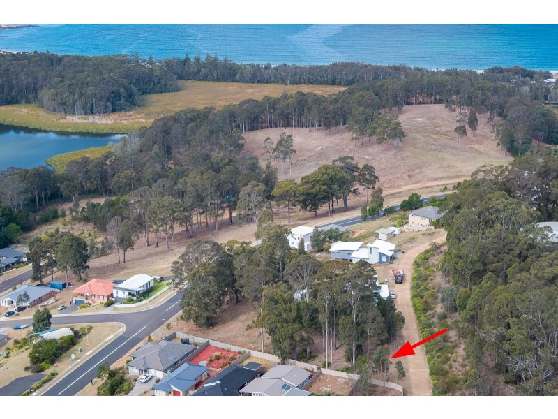 4 Seaview Way, Long Beach NSW 2536