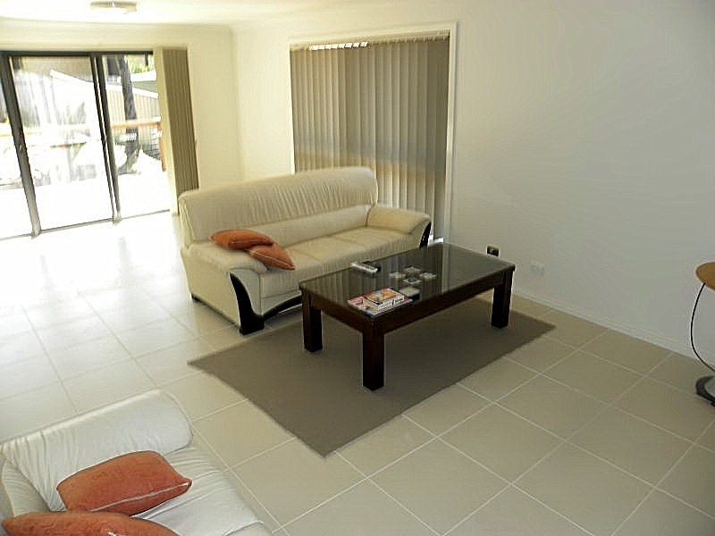 68 Hume Road, Sunshine Bay NSW 2536