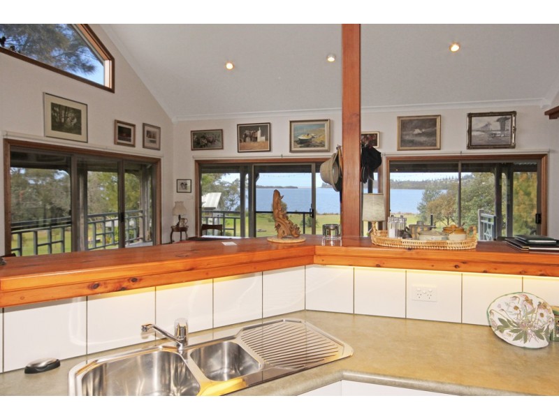 47 Windward Close, Tuross Head NSW 2537