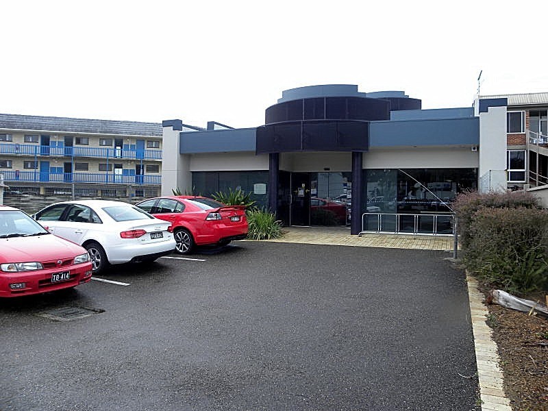 19 Beach Road, Batemans Bay NSW 2536