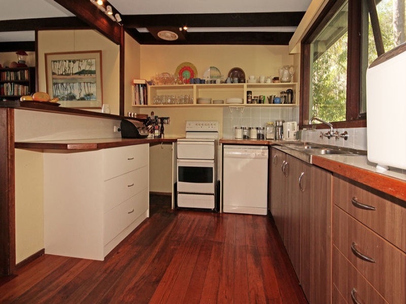 212 George Bass Drive, Batemans Bay NSW 2536