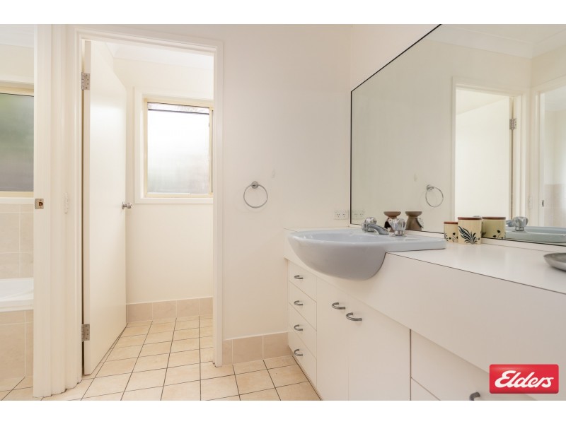 520 Beach Road, Denhams Beach NSW 2536