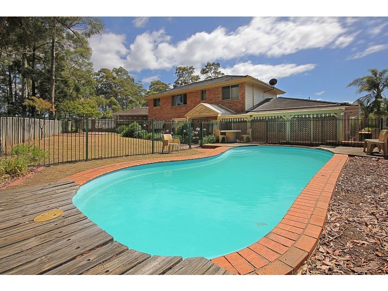 5 Eyre Place, Sunshine Bay NSW 2536