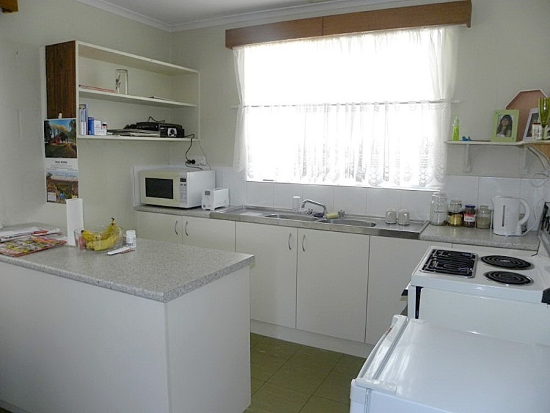 7 Marjorie Crescent, Batehaven NSW 2536