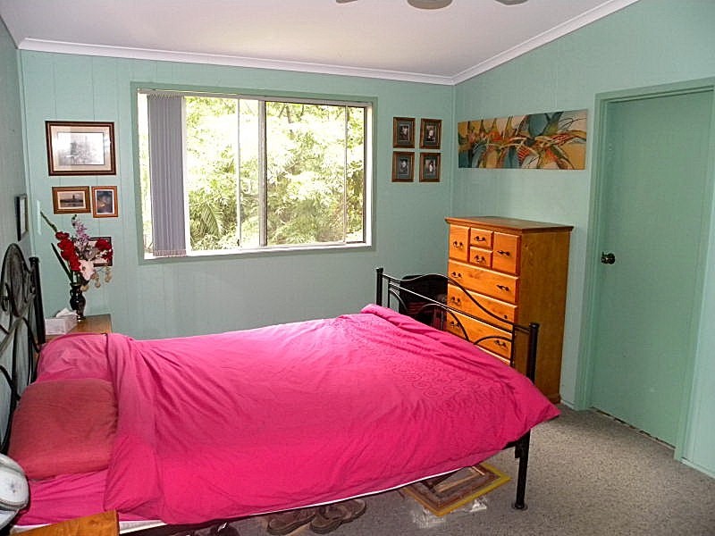 22 Pleasurelea Drive, Sunshine Bay NSW 2536