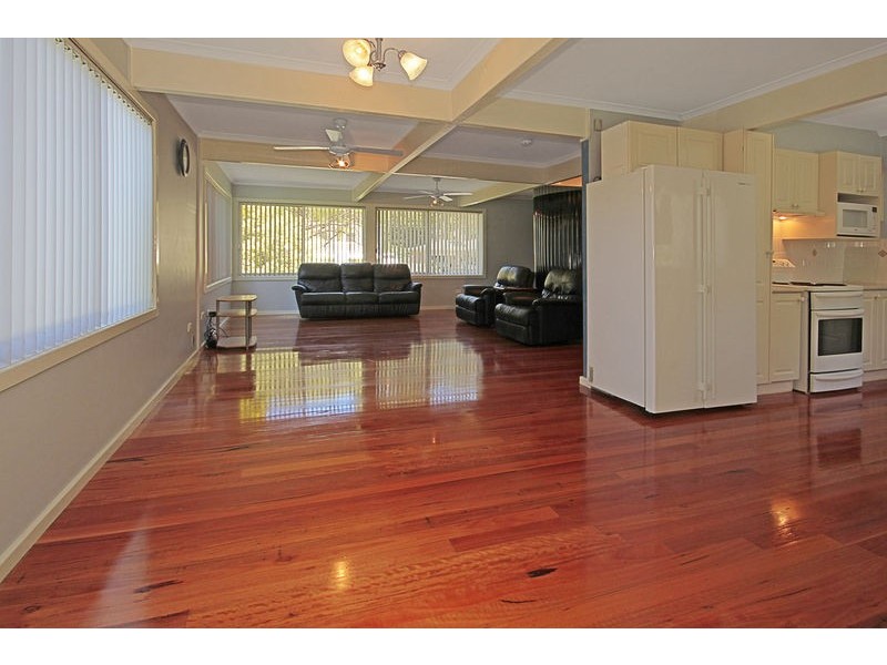 21 Youralla Avenue, Malua Bay NSW 2536