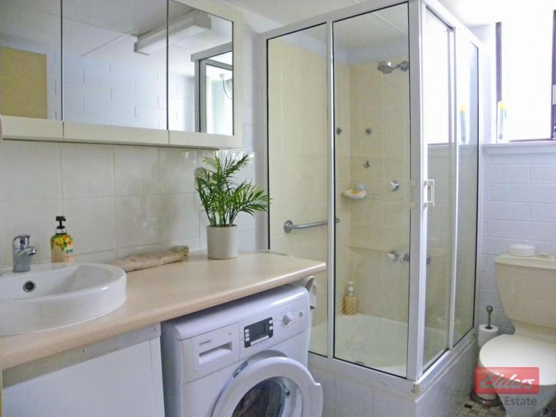 Unit 4, 647 Beach Road “Breakaway Lodge”, Surf Beach NSW 2536