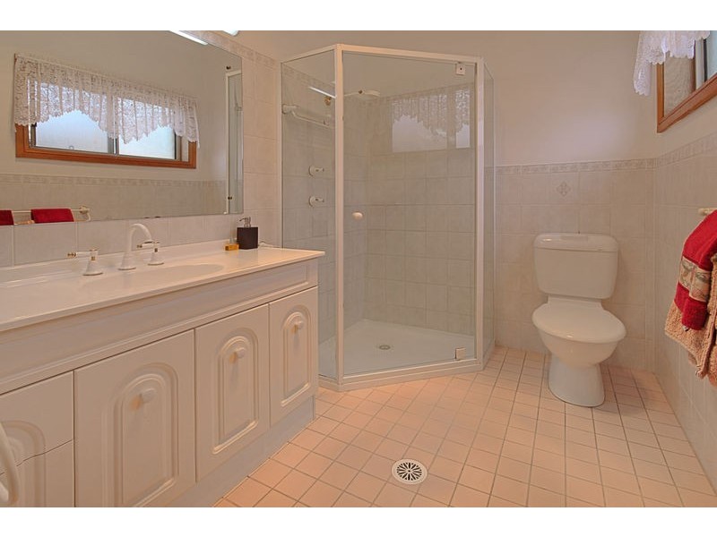 1 Country Club Drive, Catalina NSW 2536