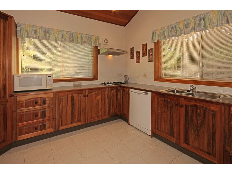 1 Country Club Drive, Catalina NSW 2536