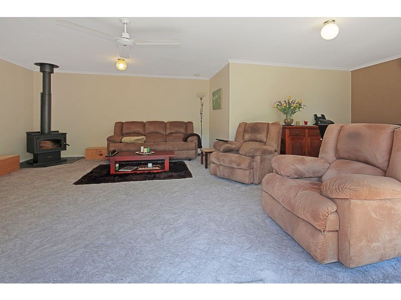 16 Albatross Road, Catalina NSW 2536